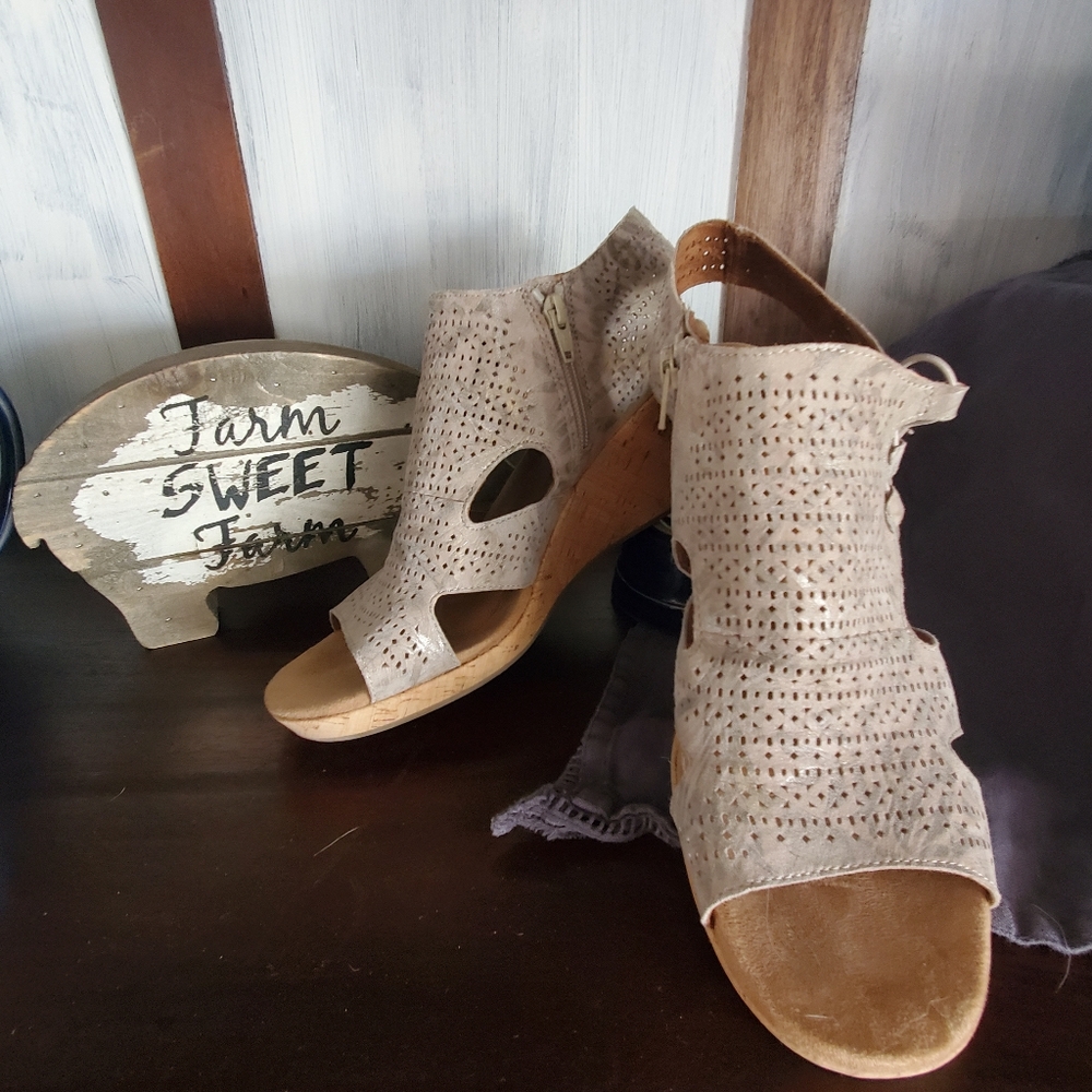 Rockport sandals